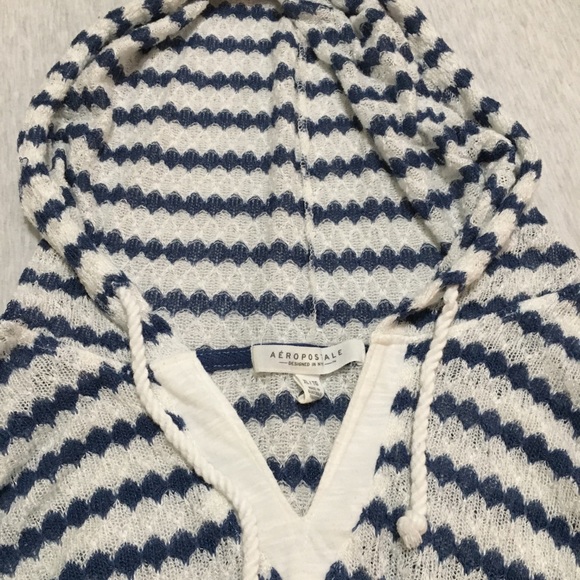 Aeropostale Sweaters - Aeropostale Long Sleeve sweater